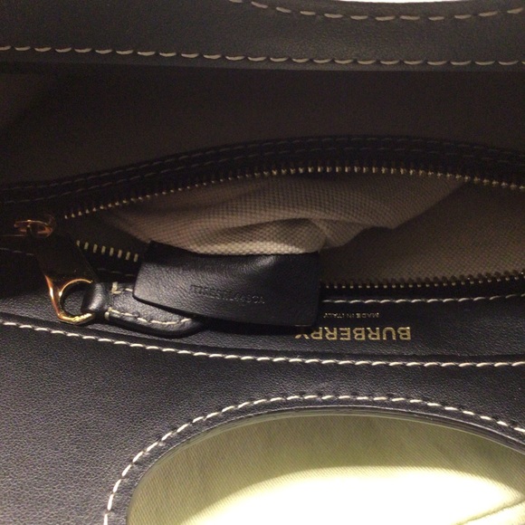 BURBERRY, HORSEFERRY, NWT, POCKET TOTE, MINI, MADE IN ITALY - Picture 16 of 16